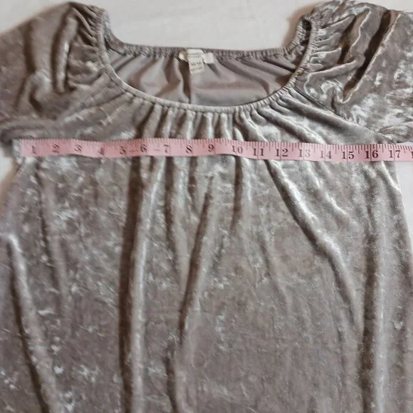 Beachllunchlounge, Crushed Velvet Peasant Top, X-S, Bell Sleeve, Ruffled, Boho - Picture 8 of 11